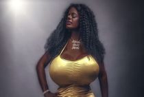 Eye Magnets selfie
